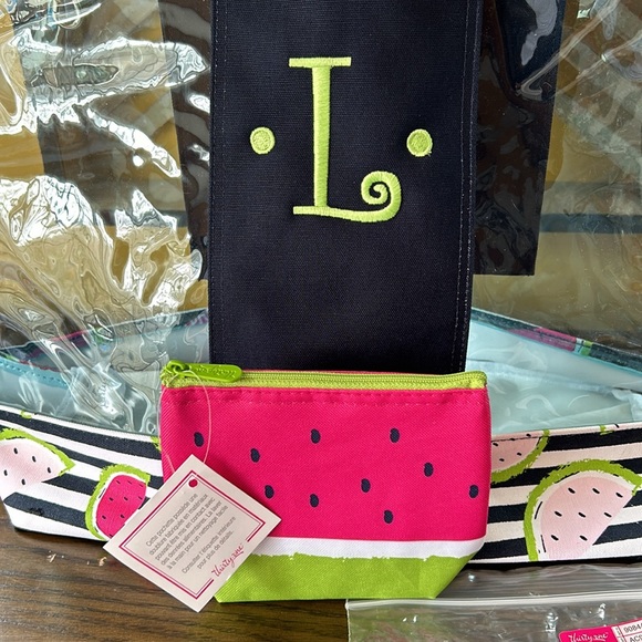 Thirty-one monogrammed watermelon bag - Picture 3 of 5